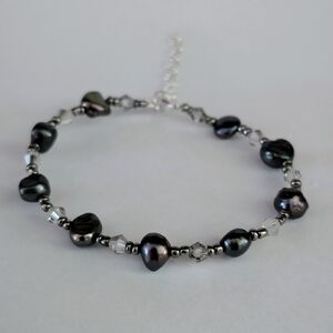 Freshwater Black Pearl Bracelet